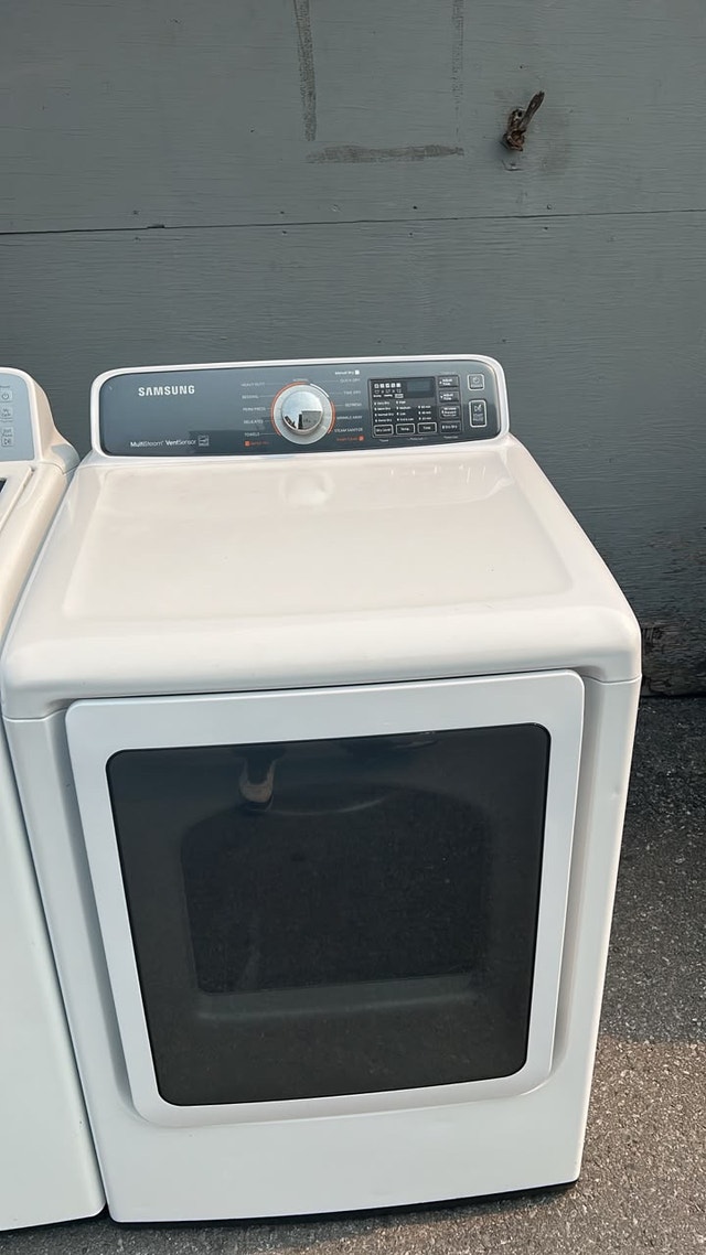 Samsung Washer and Dryer Set - photo 2