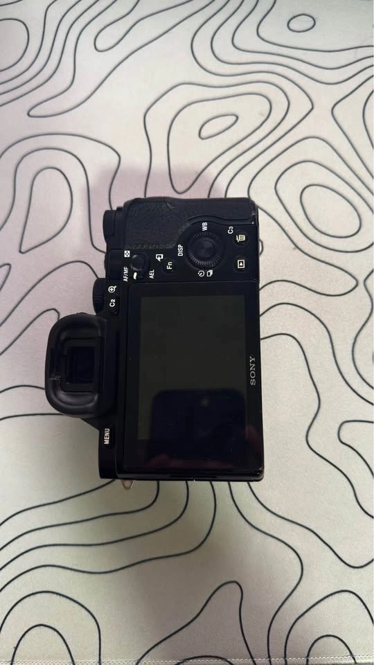 Sony A7 Body (Original) – Very Low Shutter Count (22k) - photo 4
