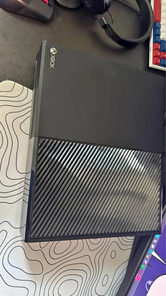 TRADE/OBO XBOX ONE CONSOLE 1TB