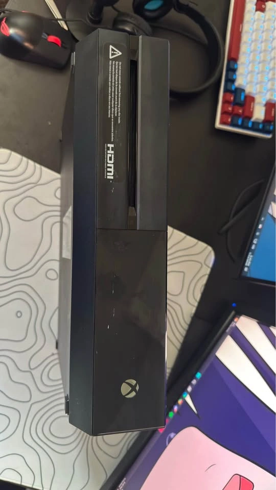 TRADE/OBO XBOX ONE CONSOLE 1TB - photo 2