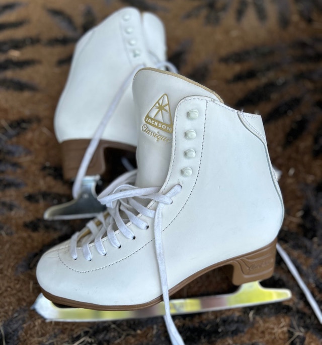 $40 Jackson Classique (NOT “Classic”) Women’s Figure Skate - photo 3