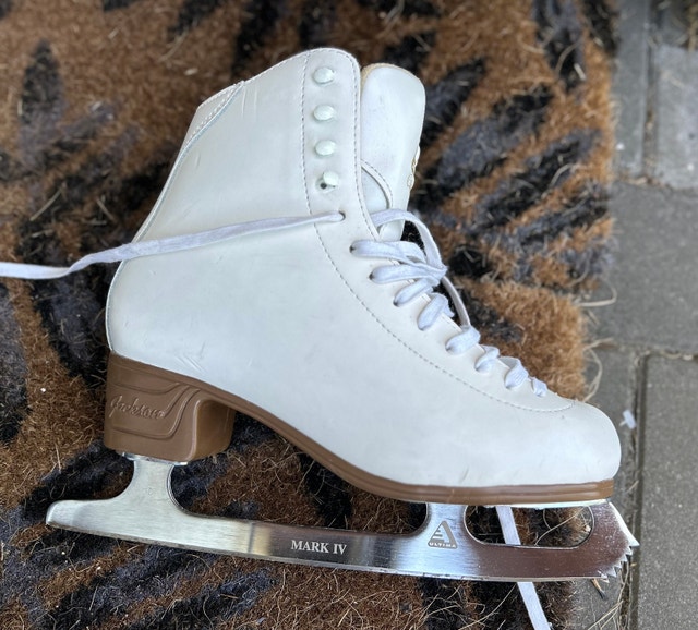 $40 Jackson Classique (NOT “Classic”) Women’s Figure Skate - photo 5