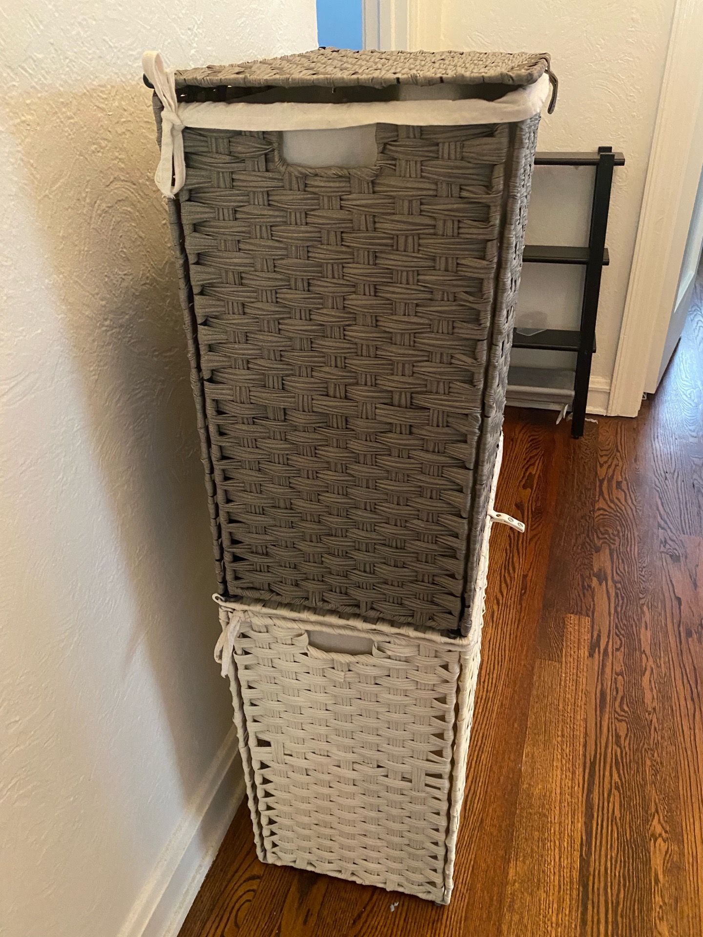 MOVING- Clothes Hampers (2X) - photo 2