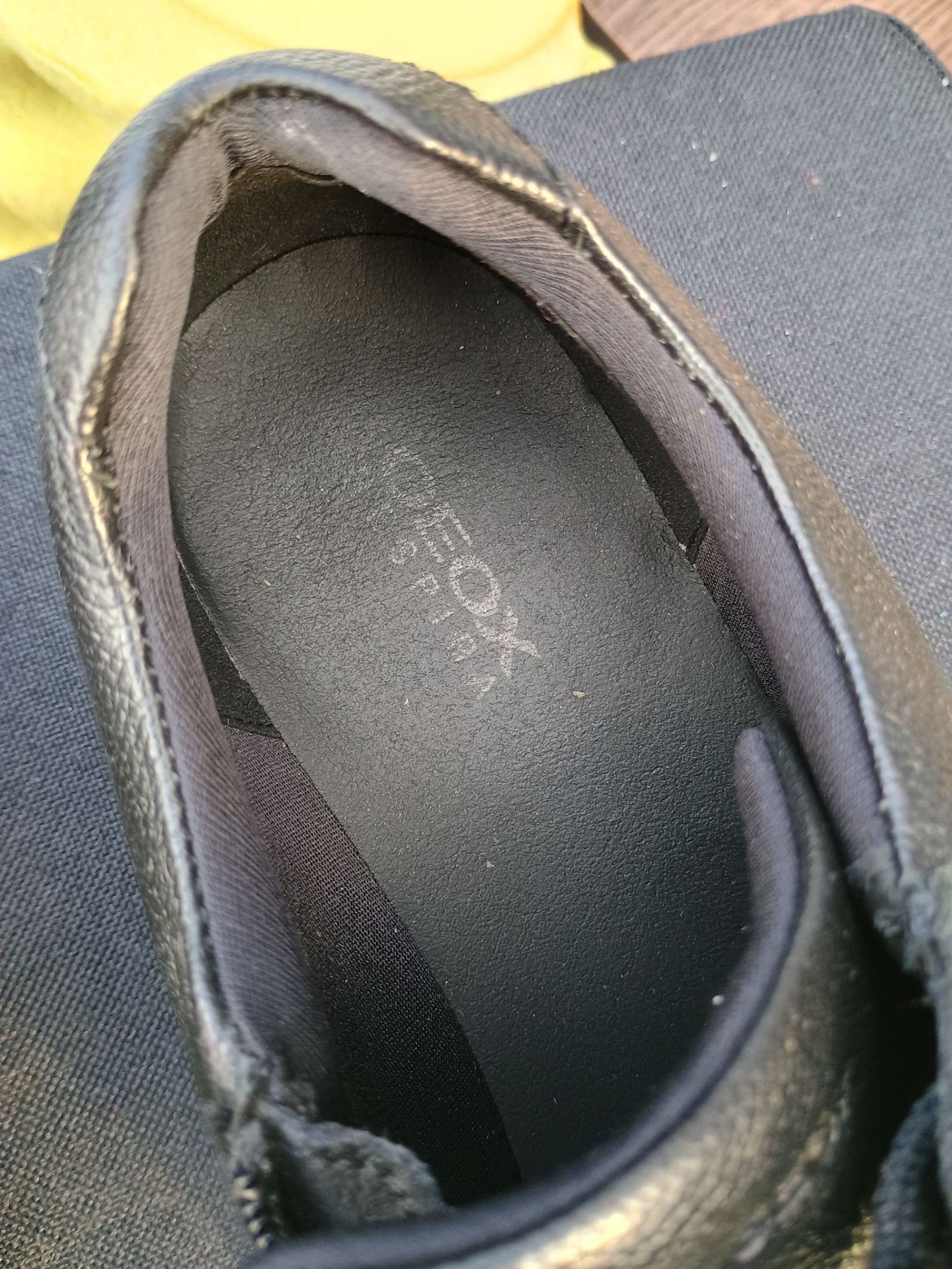 Black GEOX Leather Women's Sneaker Size 7 - photo 4