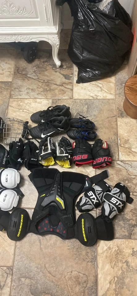 Bauer, CCM, STX, & Sherwood Youth Hockey Equipment Bundle - photo 2