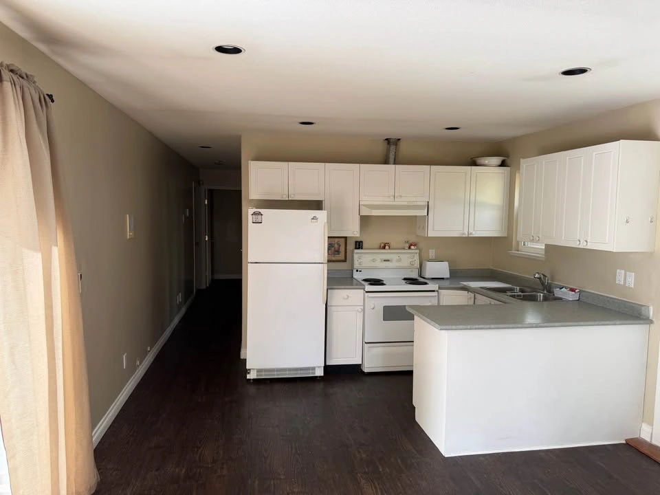 2 Beds 1 Bath - House - photo 2