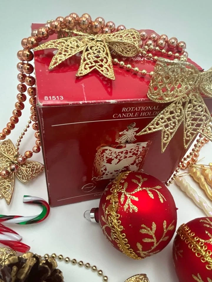 Christmas Decoration Lot – Ornaments, Bead Garlands, Bows & Cand - photo 4