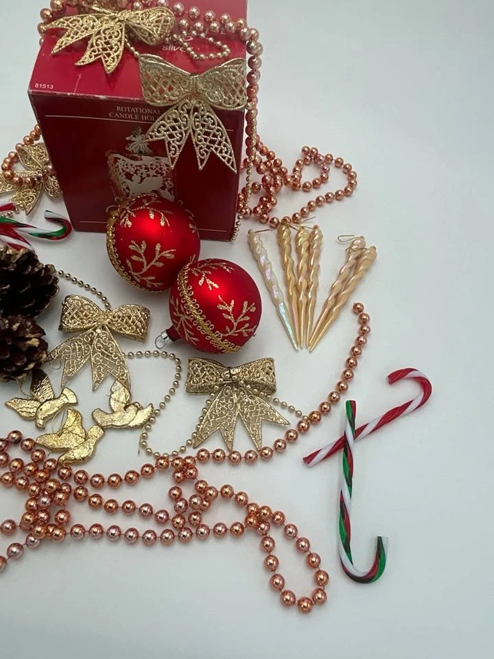 Christmas Decoration Lot – Ornaments, Bead Garlands, Bows & Cand - photo 5