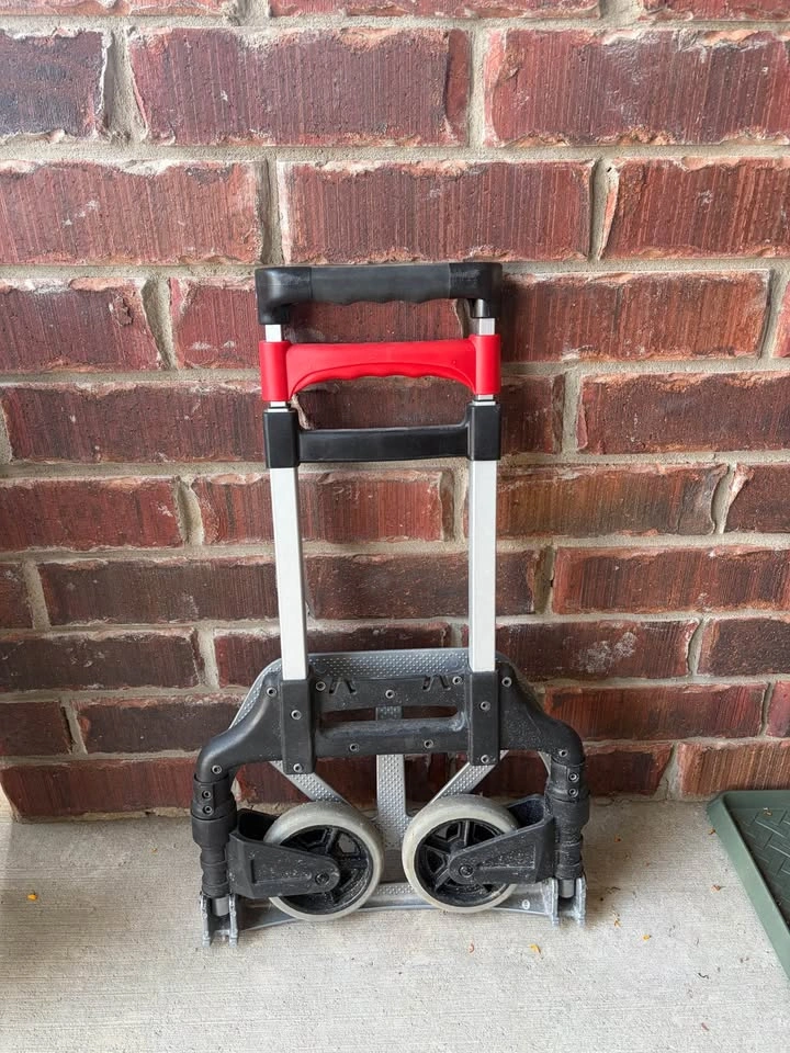 Magna Cart Folding Hand Truck / Dolly - photo 2