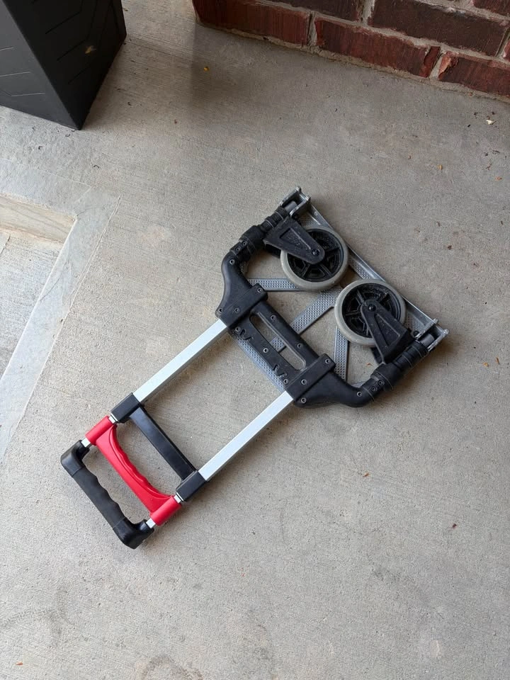 Magna Cart Folding Hand Truck / Dolly - photo 4