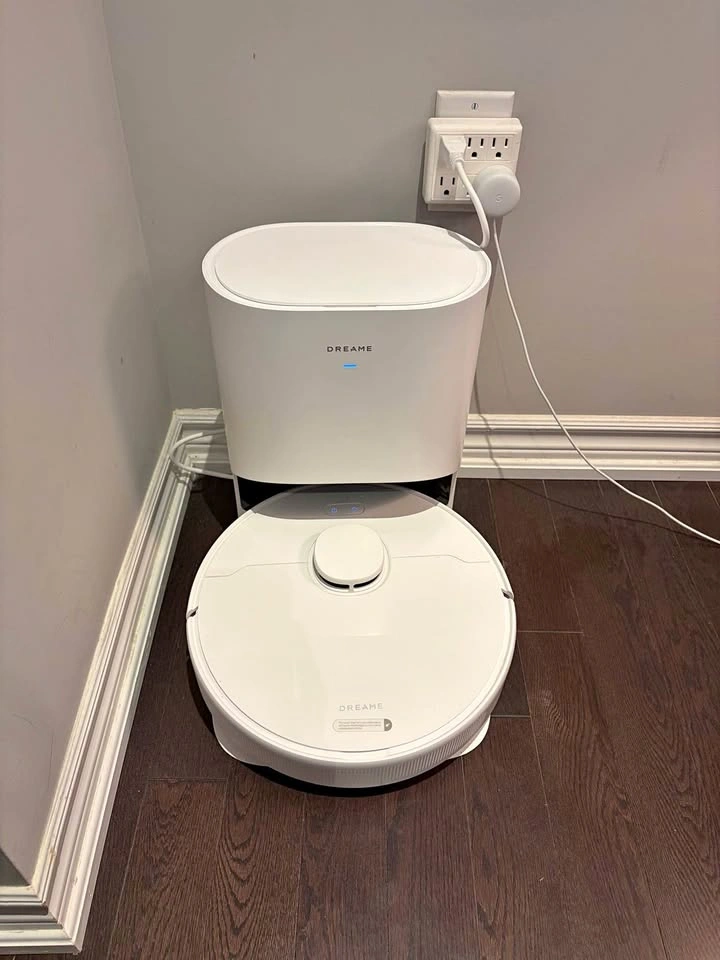 Dreame D10 Plus Robot Vacuum & Mop with Self-Empty Dock