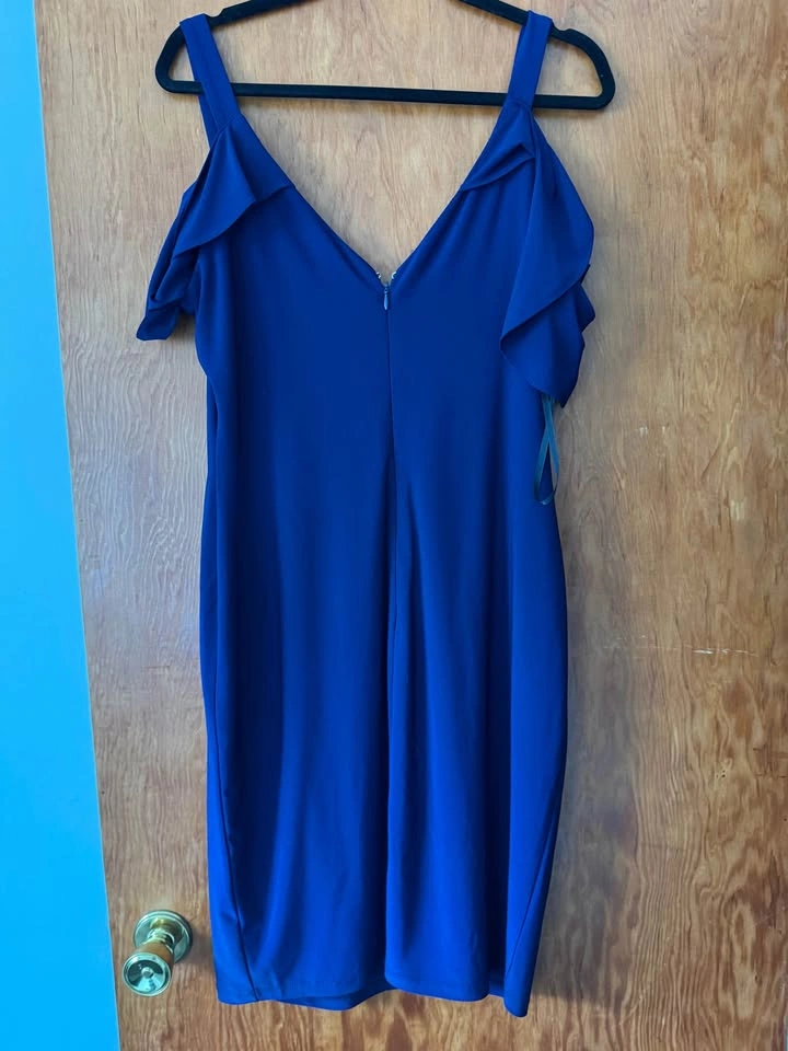 Le Chateau Dress (XL) - photo 2