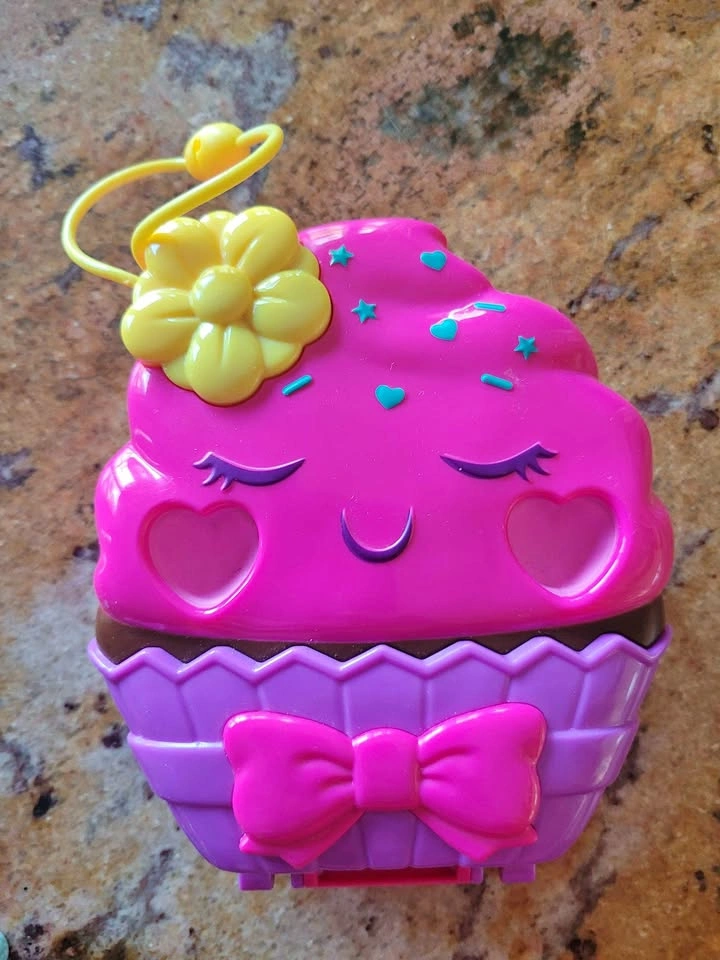 Polly Pocket Compact Playset - Something Sweet Cupcake