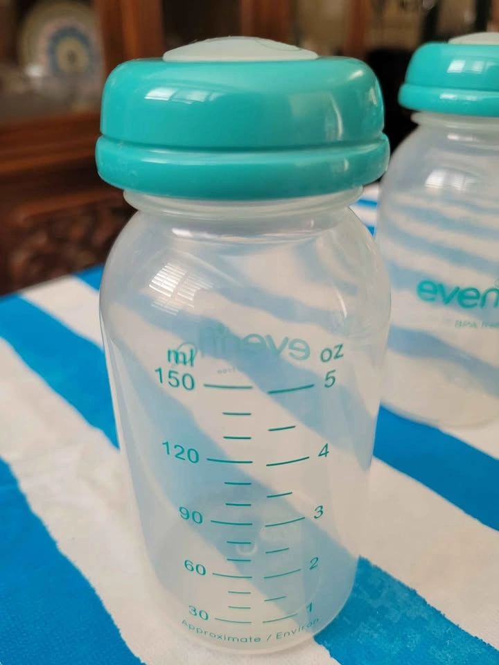 Breast Milk/Formula Milk Storage bottles - photo 2