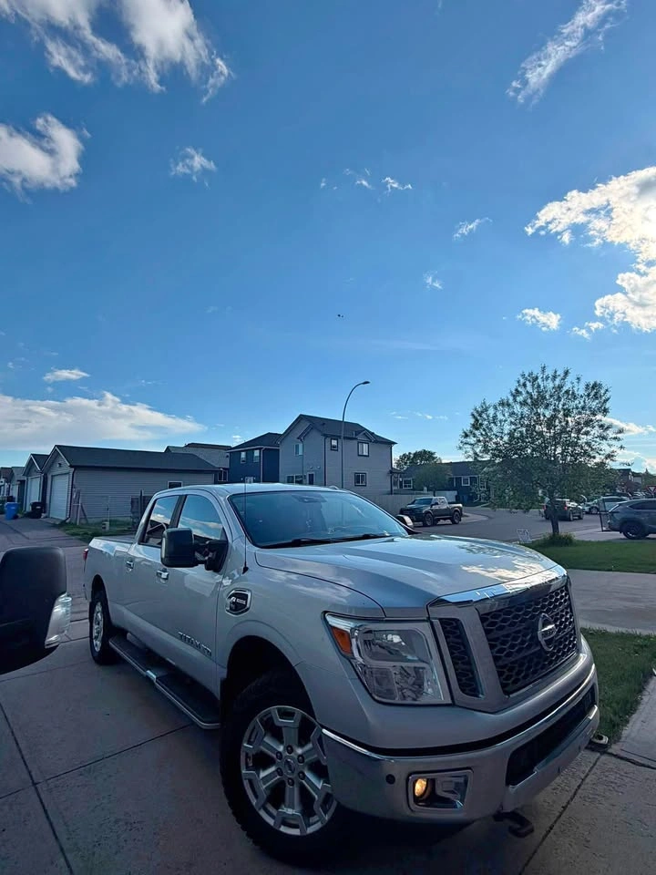 2016 Nissan TITAN XD Crew Cab
