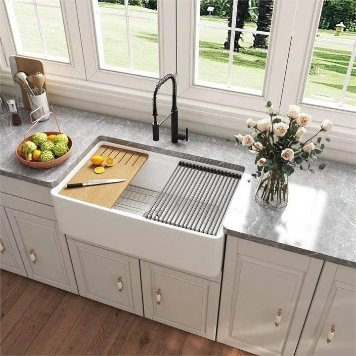 DeerValley Farmhouse Workstation Sink - photo 3