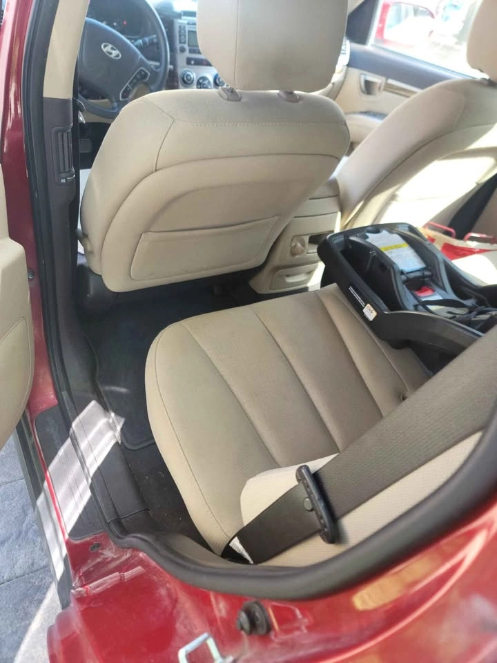 2011 Hyundai Santa Fe - photo 3
