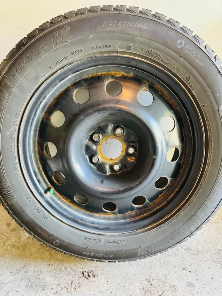 Set of 4 Michelin X-Ice Snow SUV Winter Tires on Steel Rims - photo 2