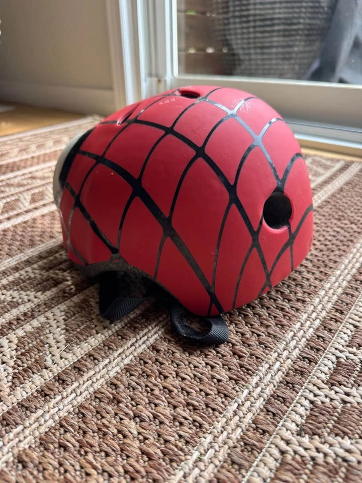 Spiderman Toddler Bike Helmet - photo 2