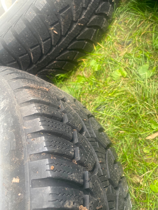 16 inch rims with winter tires (2 match others don’t) - photo 4