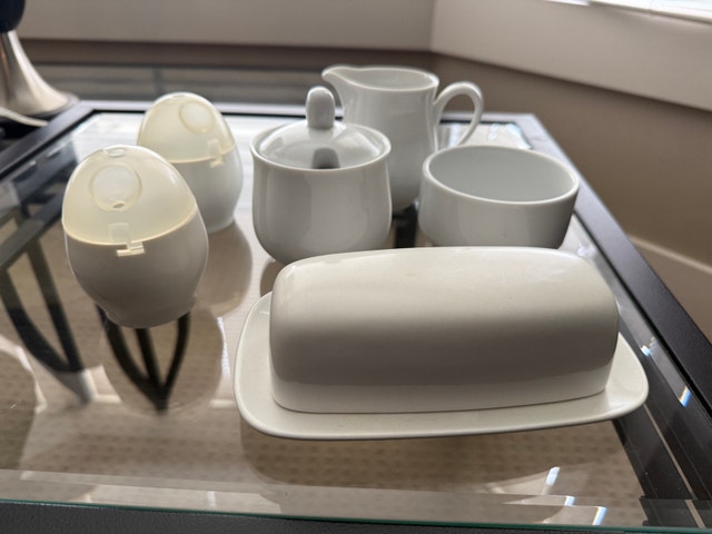 6-Piece White Ceramic Serving Set
