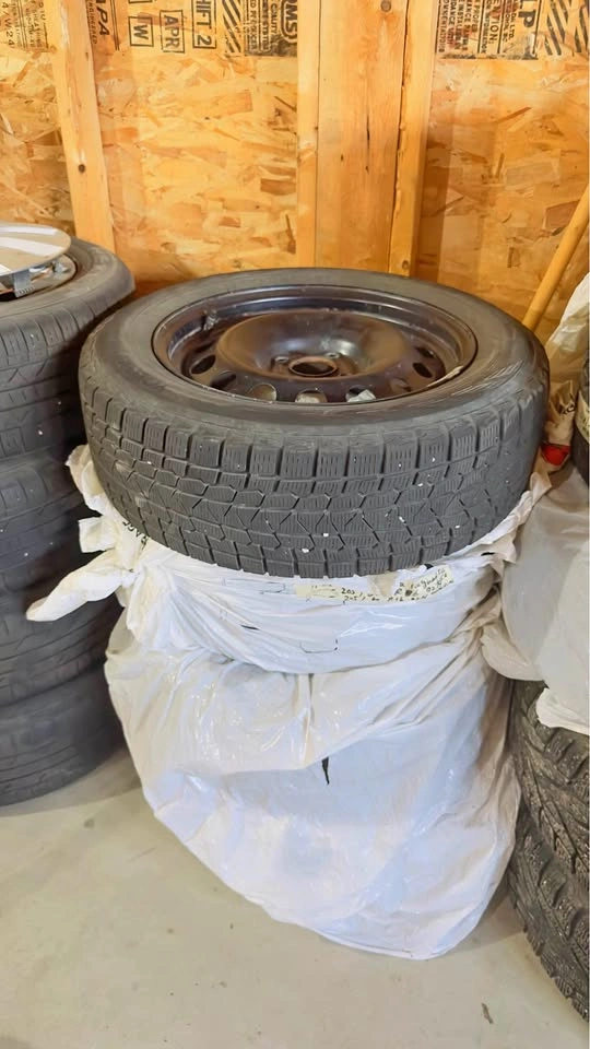 205/60R16 92H Winter Tires With Rims