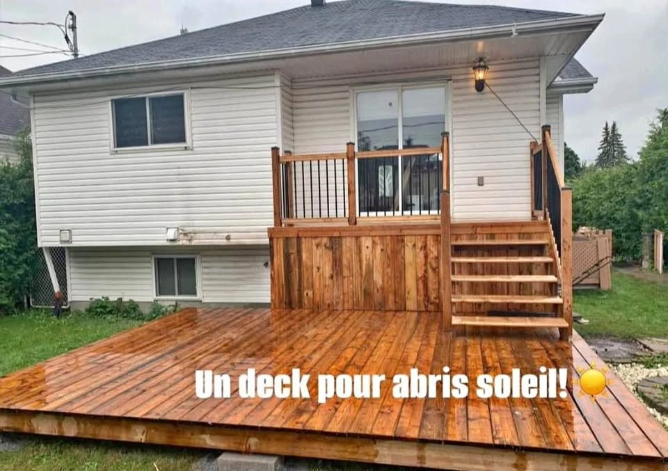 Custom Deck Construction Services