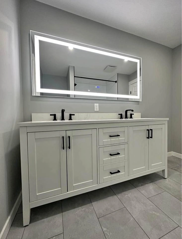 Reno’s bathroom
