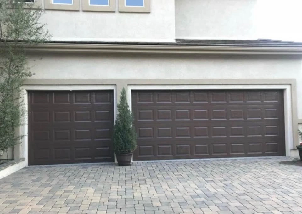 Garage door paint - photo 2