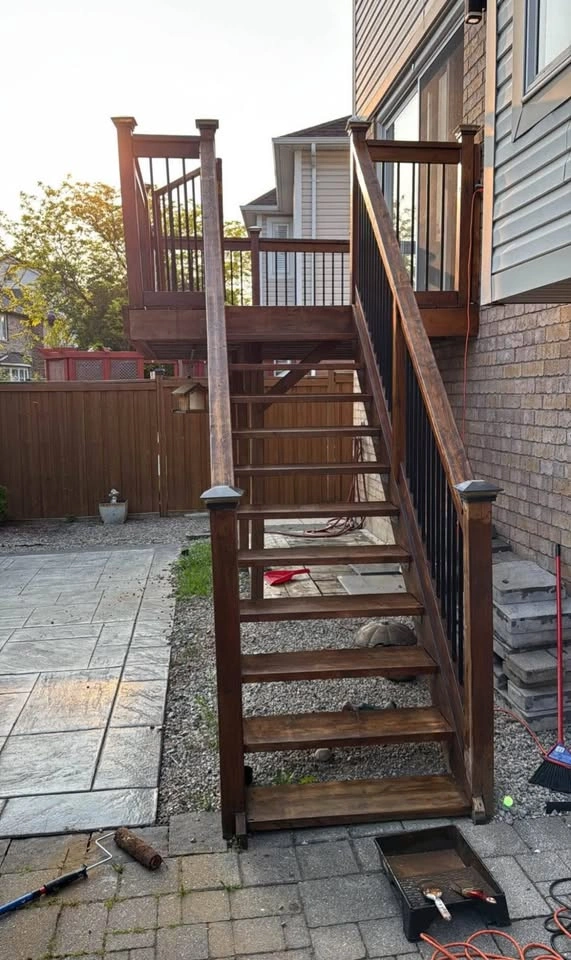 Deck stain - photo 3