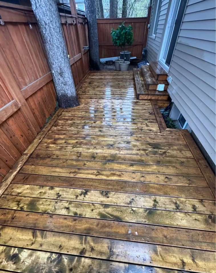 Deck stain - photo 5