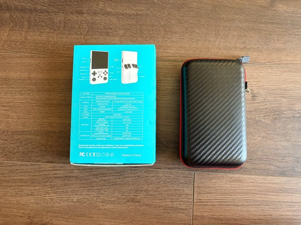 R36MAX Open Source Handheld Game Console - photo 2