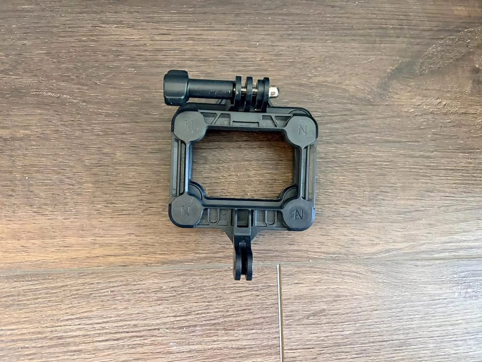 Ulanzi GP-16 Magnetic Action Camera Mount