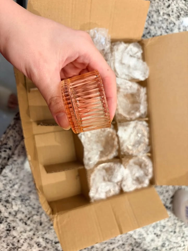 8 Amber Glass Tealight Holders - photo 2
