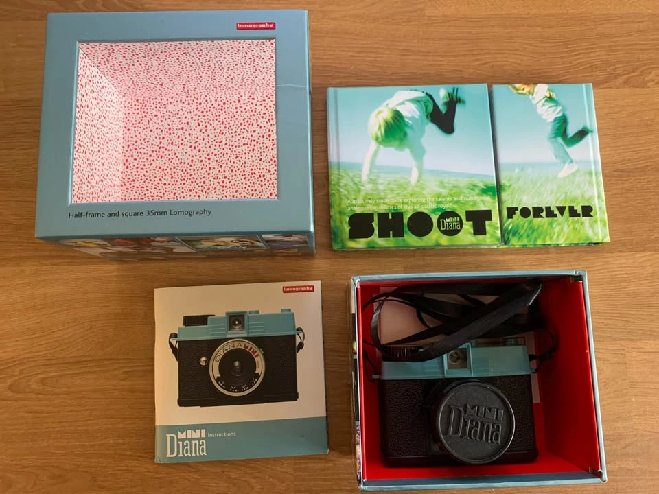 Lomography Diana Mini Vintage Film Toy Camera - photo 2
