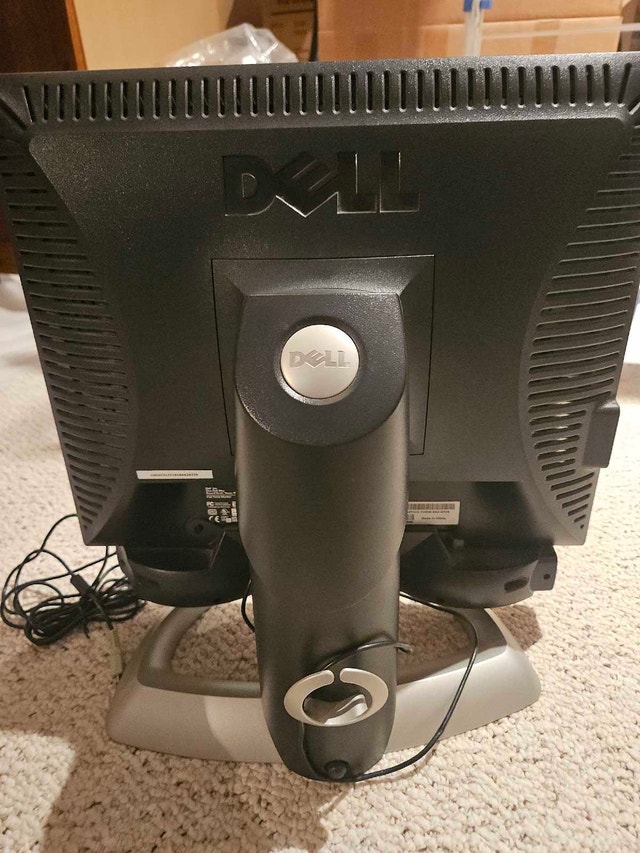 Dell 1703FPt Monitor - photo 3