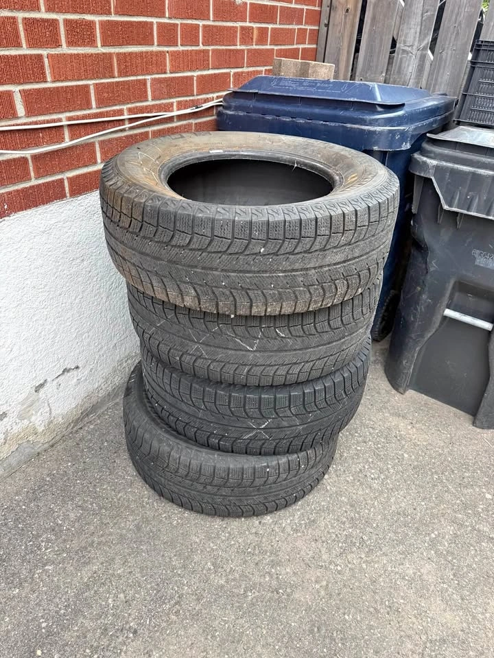 Michelin 265/65R17 Tires - Set of 4