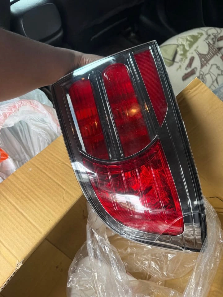 Ford Explorer LED Tail Light Assembly - photo 5