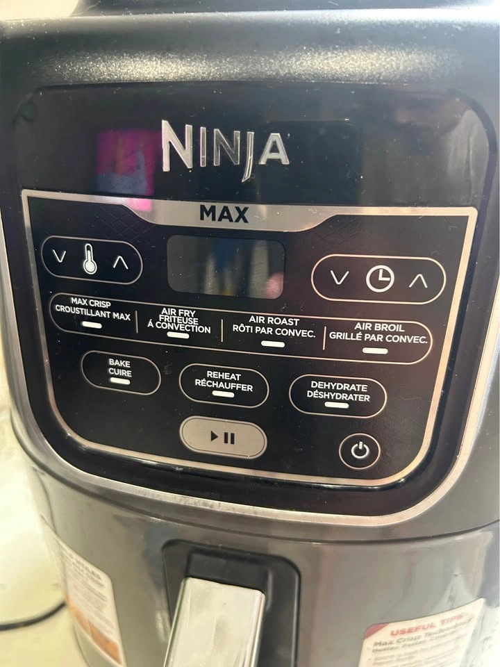 Ninja AF161 Max XL Air Fryer, 5.5-Quart - photo 2