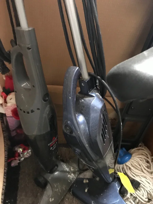 2 vacuum cleaner machine for sale thumbnail