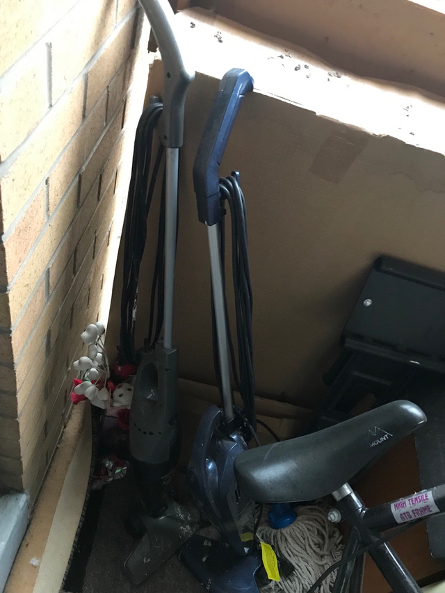 2 vacuum cleaner machine for sale - photo 3