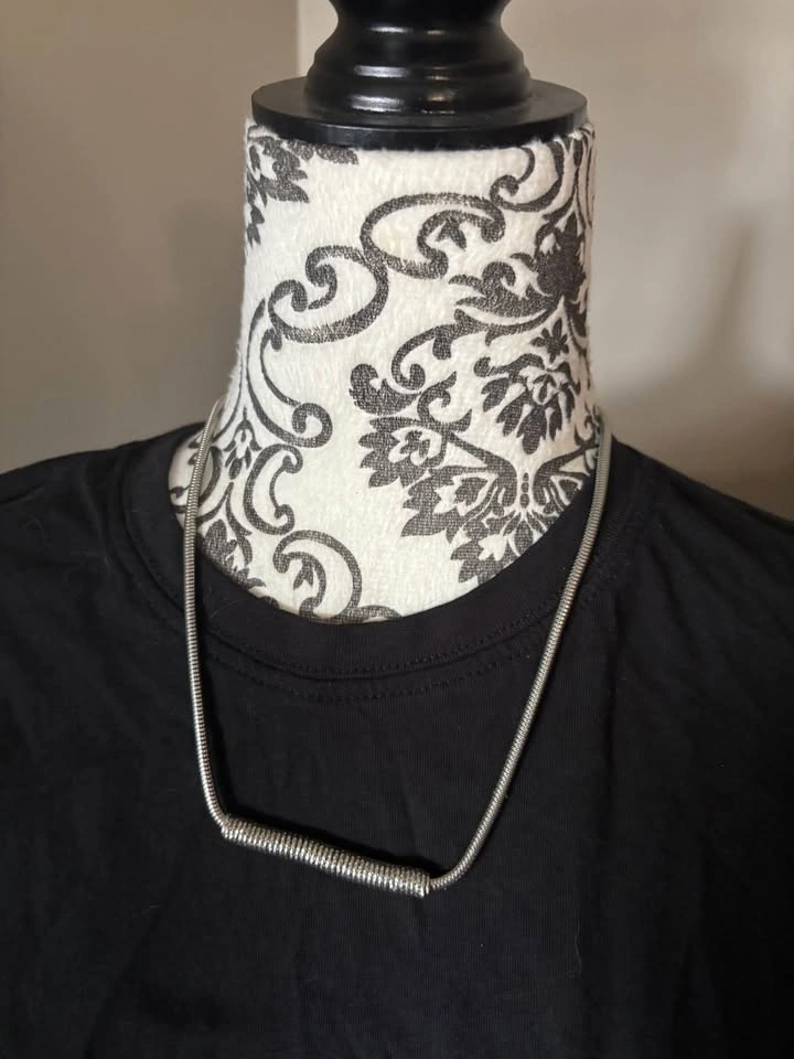 Silver-Toned Necklace Set with Crystal Accents - photo 3