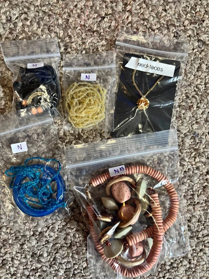 Assorted Necklace Lot
