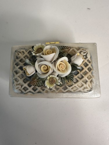Vintage Ceramic Floral Rectangular Gold White Jewelry Trinket Bo - photo 2