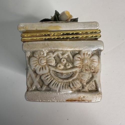 Vintage Ceramic Floral Rectangular Gold White Jewelry Trinket Bo - photo 5