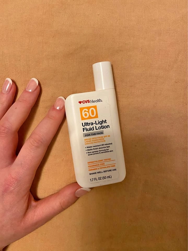 Face Sunscreen - CVS Ultra Light Fluid Lotion SPF 60