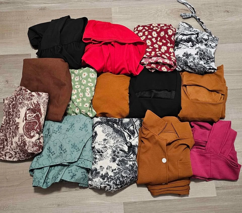 Clothing Bundle- Fits L/XL (Dresses & Co-ords)
