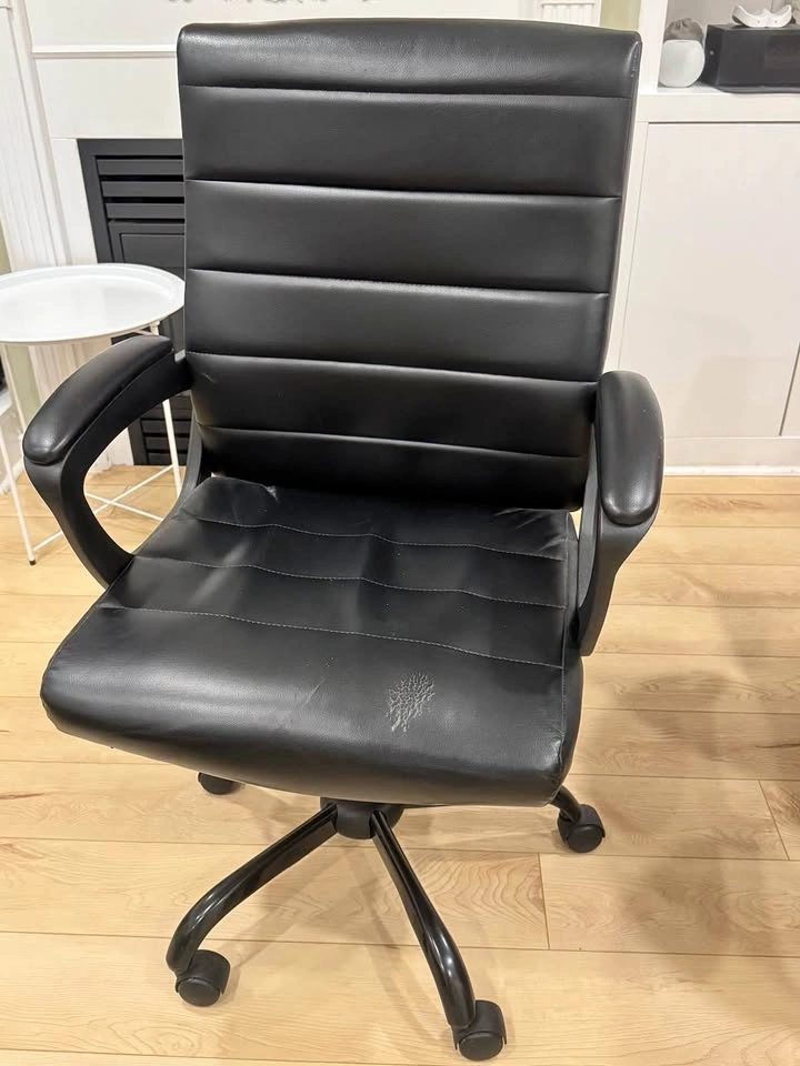 Black Ribbed Faux Leather Office Chair