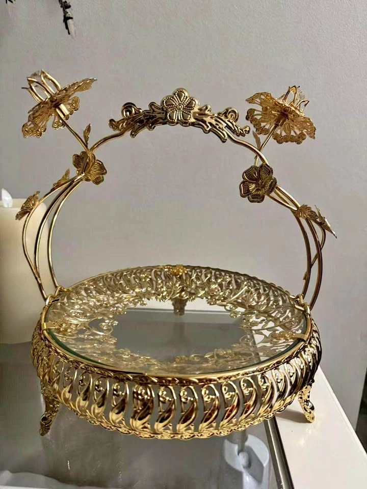 Decorative plate
