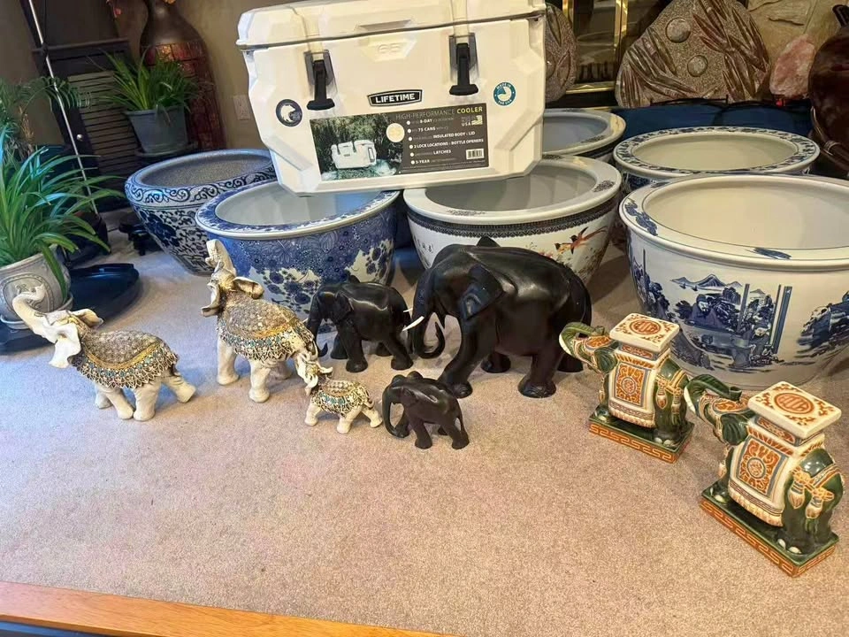 Elephant figurines